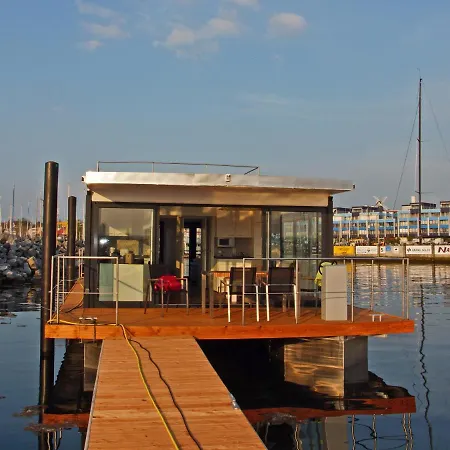 Holiday home Hausboot Floating 44 In - Boot 2 *