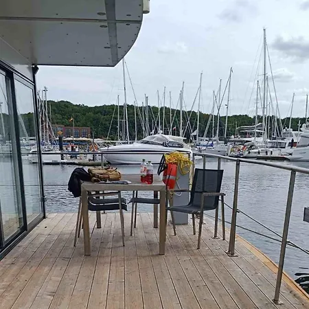 Hausboot Floating 44 In - Boot 2 Tatil Evi