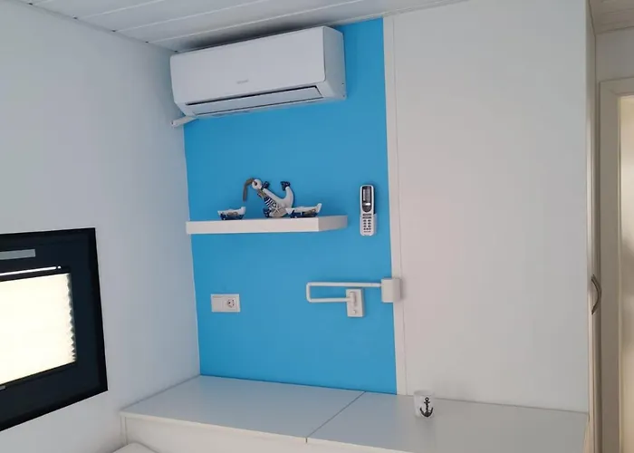 Hausboot Floating 44 In - Boot 2 Ferienhaus